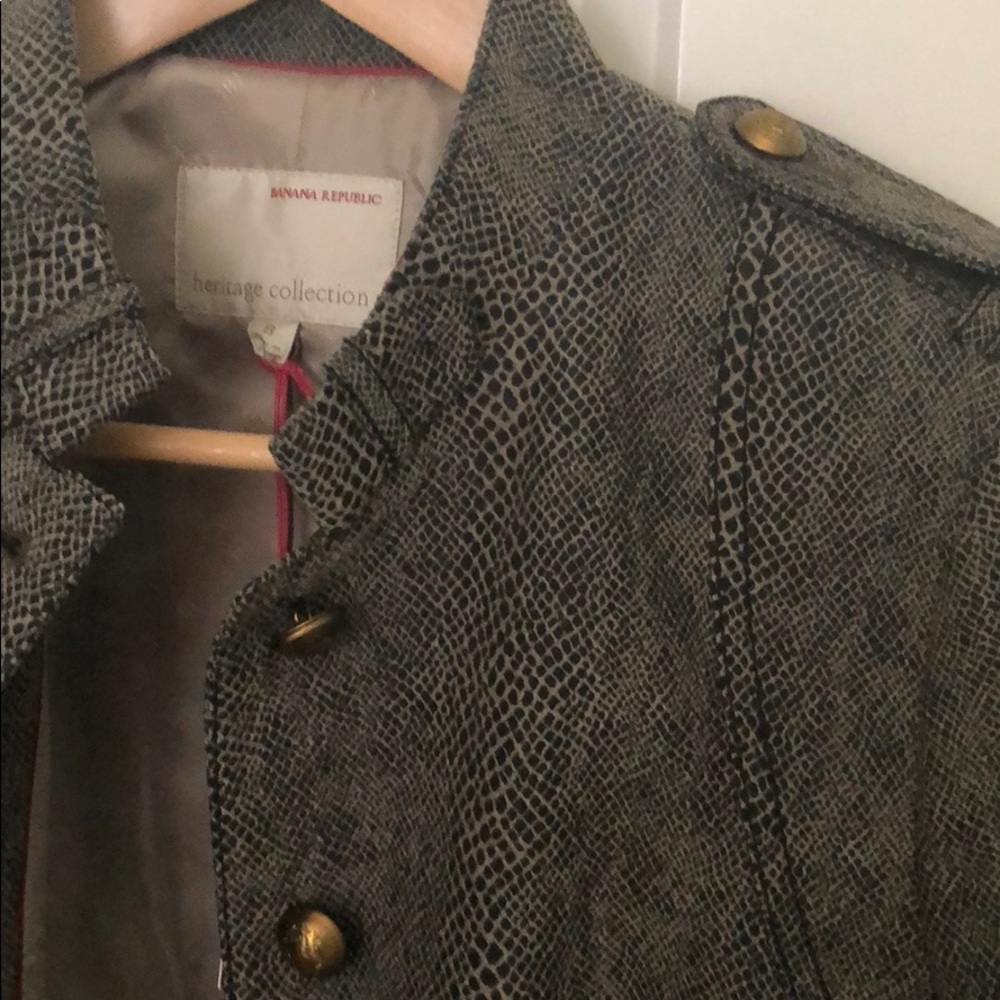 Python Cropped Jacket - Picture 5 of 8